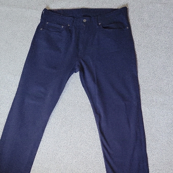 Levi's Other - Levi's Blue Straight Jeans Classic Fit Size W 36 L30